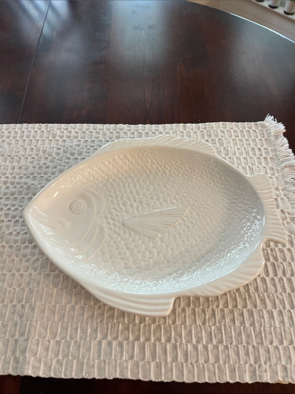 White Ceramic Fish-Shaped Serving Dish. Whittier pottery.